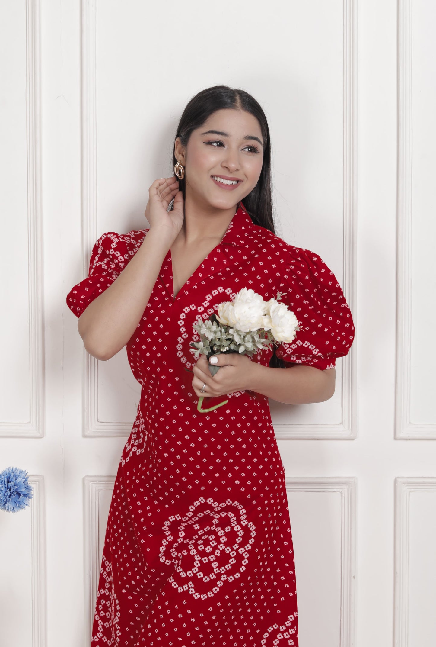 Miravan Womens Red Bandhani Printed Collar Neck Midi Dress