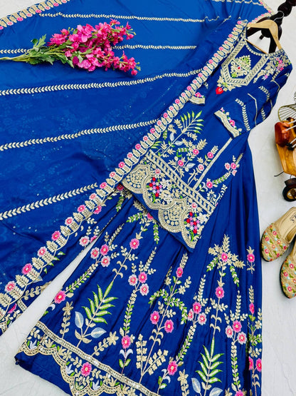 Stunning Ethnic Set