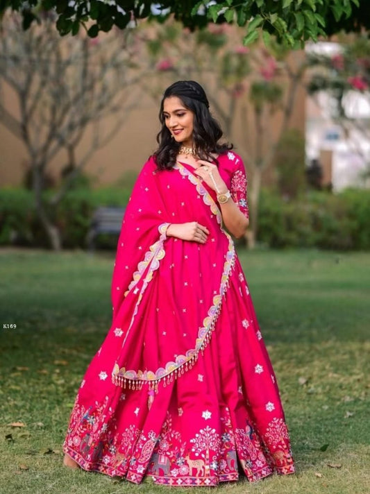 Designer Pink Heavy Lehenga Choli With Dupatta