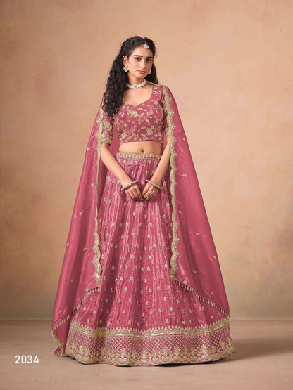 Luxurious Lehenga in Organza Fabric With Exquisite Finishing