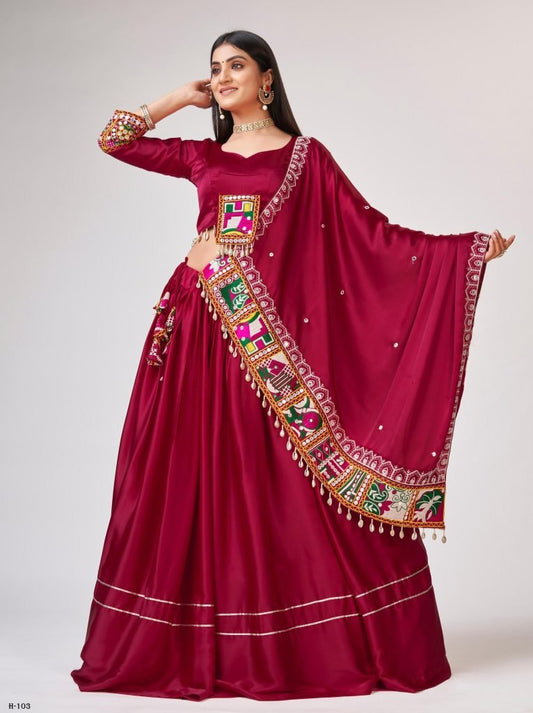 Navratri Silk Rani Lehenga Choli With Gamthi Work