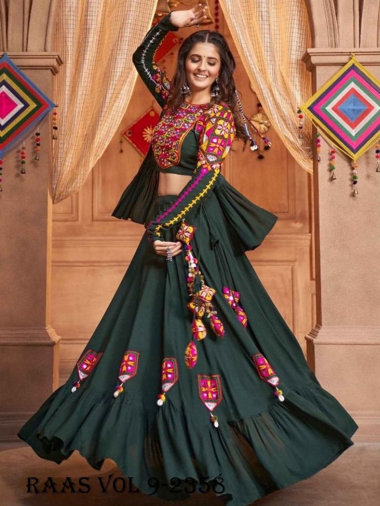 Raas Vol 9 Dark Green Traditional Navaratri Chaniya Choli With Koti